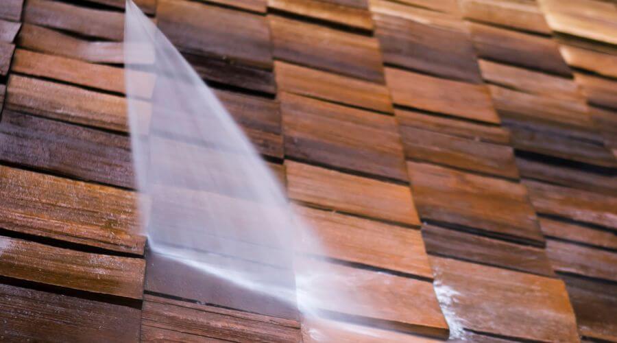 Professional gutter cleaning in Newark, CA